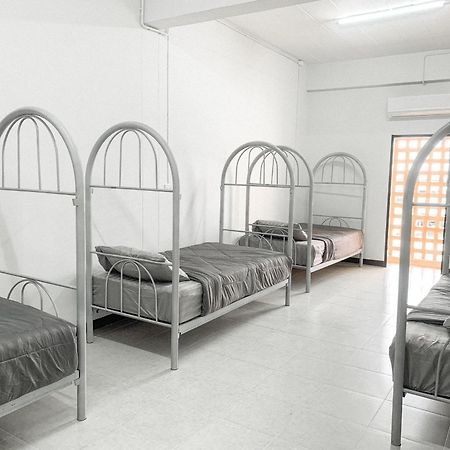 The Savannah Hostel Пай Экстерьер фото