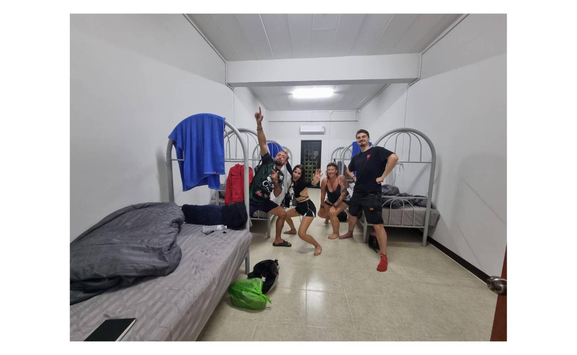 The Savannah Hostel Пай Экстерьер фото